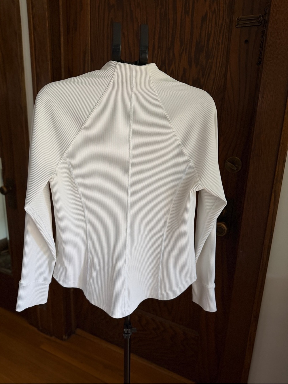 Athleta Ribbed Salutation Jacket - RUNS SMALL - Picture 3 of 6
